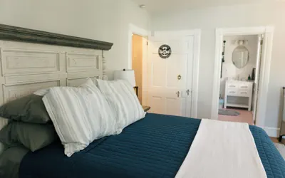 Photo 5 - The Carriage House Inn Bed and Breakfast