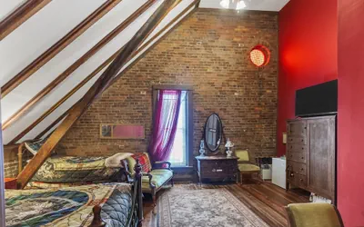 Photo 4 - Dupriest Room 1 Bedroom by Main Street Bed & Breakfast