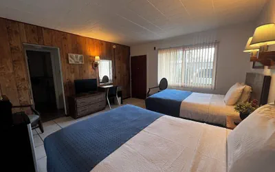 Photo 2 - Nocturne Motel
