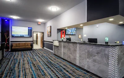 Photo 4 - Coratel Inn and Suites By Jasper Eagan St Paul Airport & Mall of America