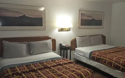 Photo 5 - Payson Inn & Suites