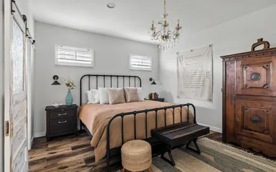 Photo 3 - Historic 1 BR Cottage | Mountain Views | Firepit
