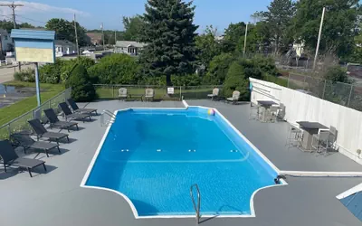 Photo 2 - Seabreeze Motel