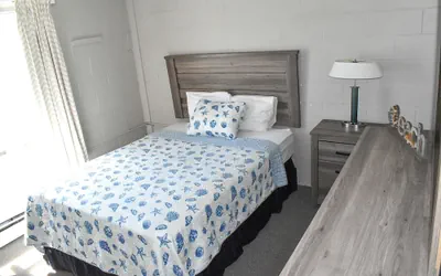 Photo 5 - Seabreeze Motel