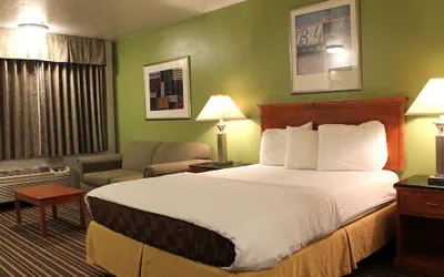 Photo 4 - Americas Best Value Inn Boardman