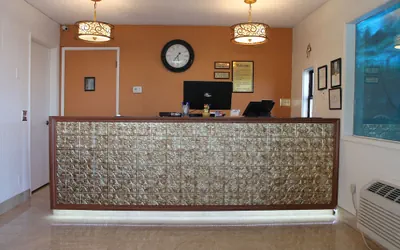 Photo 3 - Americas Best Value Inn Boardman