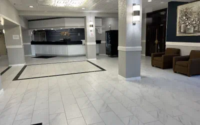 Photo 4 - The Lodge Hotel and Banquets