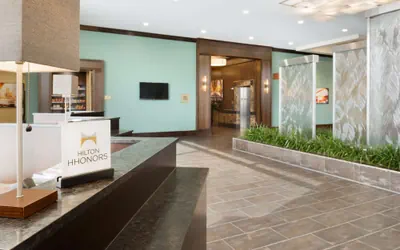 Photo 5 - Embassy Suites by Hilton Chicago Naperville