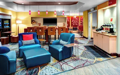 Photo 4 - Towneplace Suites Bakersfield West