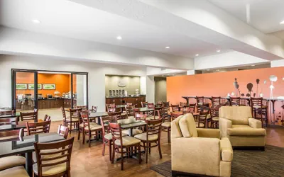 Photo 5 - Sleep Inn & Suites Page at Lake Powell