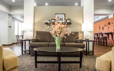 Photo 4 - Sleep Inn & Suites Page at Lake Powell