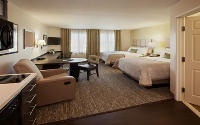 Photo 5 - Candlewood Suites Erie by IHG