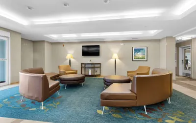Photo 3 - Candlewood Suites Erie by IHG