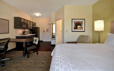 Photo 4 - Candlewood Suites St. Clairsville by IHG