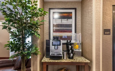 Photo 4 - Best Western Plus Casper Inn & Suites
