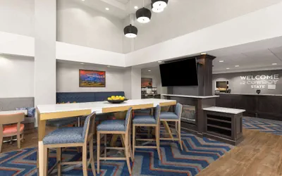 Photo 4 - Hampton Inn & Suites Douglas