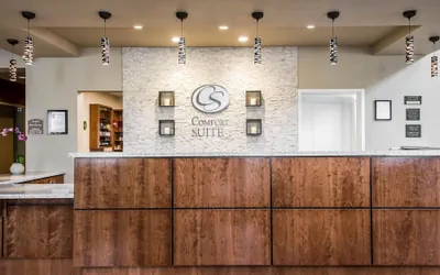 Photo 4 - Comfort Suites Woodland - Sacramento Airport