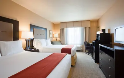 Photo 3 - Holiday Inn Express & Suites Litchfield West by IHG