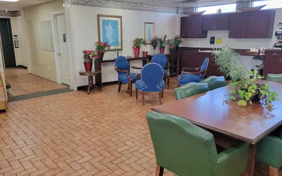 Photo 4 - Studio 9 Inn & Suites