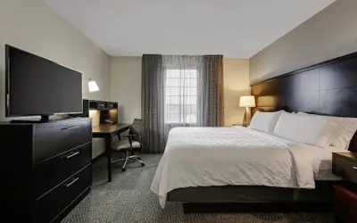 Photo 4 - Staybridge Suites Washington D.C.- Greenbelt by IHG