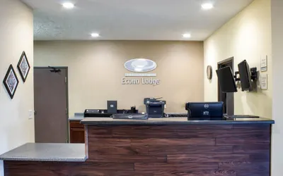 Photo 3 - Comfort Inn Yankton SD