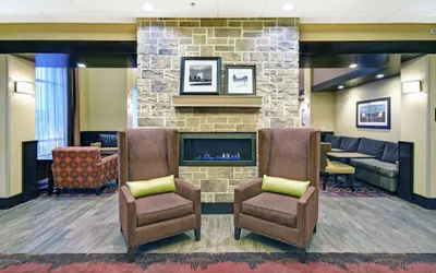 Photo 2 - Hampton Inn & Suites Milwaukee/Franklin