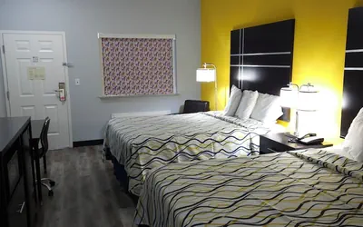 Photo 5 - Executive Inn and Suites Tyler