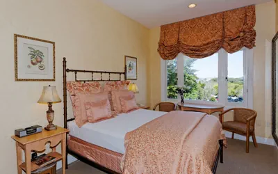 Photo 4 - Hotel Sausalito