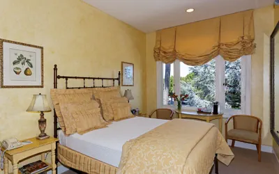 Photo 3 - Hotel Sausalito