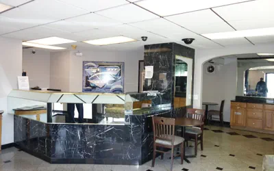 Photo 2 - Gurnee Motel