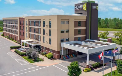 Photo 2 - Home2 Suites by Hilton Buffalo Airport / Galleria Mall