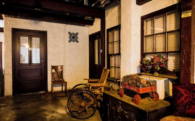 Photo 4 - Gunn House Hotel