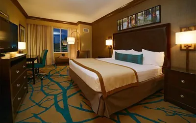 Photo 3 - Riverwalk Casino Hotel