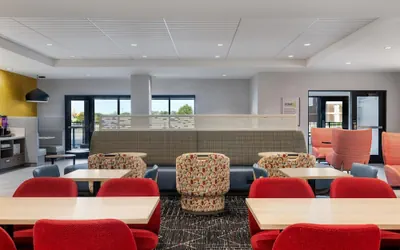 Photo 4 - Home2 Suites By Hilton Altoona Des Moines