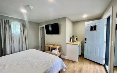 Photo 3 - Carolina Beach Motel