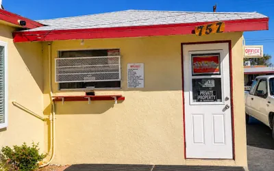 Photo 2 - Sai Park Motel