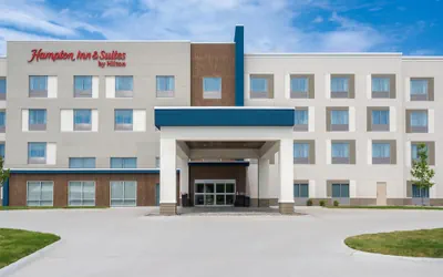 Photo 2 - Hampton Inn & Suites Alpena