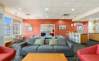 Photo 3 - Crystal City Apartments near Reagan Airport - We Host