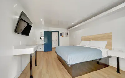 Photo 3 - Casablanca Inn