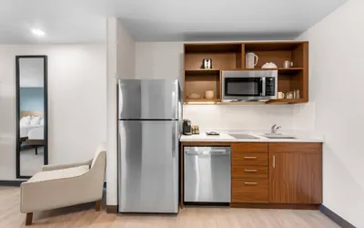 Photo 2 - Everhome Suites Cheyenne by Choice Hotels