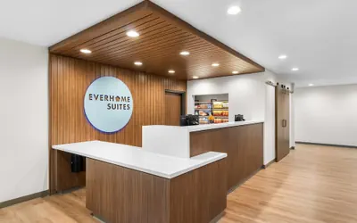 Photo 3 - Everhome Suites Cheyenne by Choice Hotels