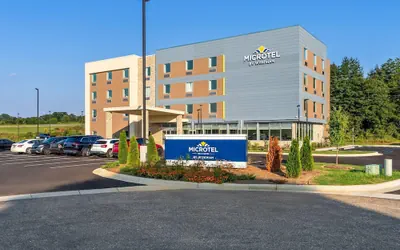 Photo 2 - Microtel Inn & Suites by Wyndham Prattville Montgomery