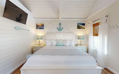 Photo 4 - Coastal Estate