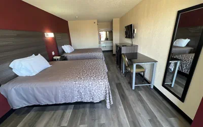 Photo 3 - CourtesyStay