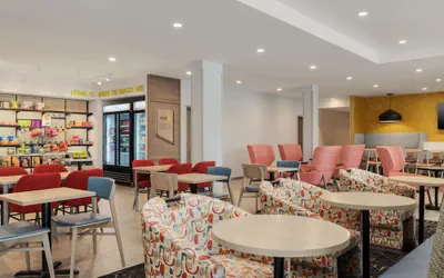Photo 5 - Home2 Suites By Hilton Springfield