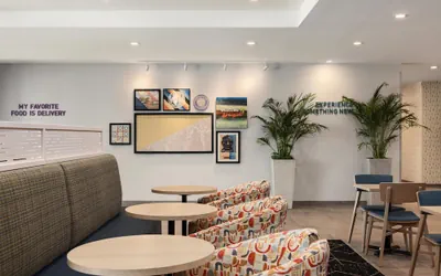 Photo 5 - Home2 Suites By Hilton Springfield