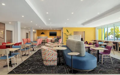 Photo 3 - Home2 Suites By Hilton Springfield