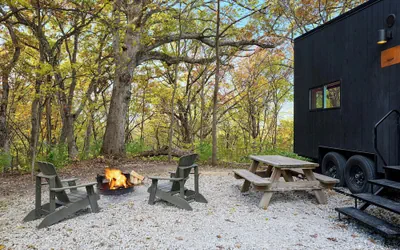 Photo 2 - Postcard Cabins Starved Rock, Outdoor Collection by Marriott Bonvoy