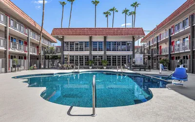 Photo 2 - Tempe Oasis