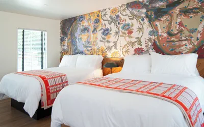 Photo 4 - Talbot Commons Hotel
